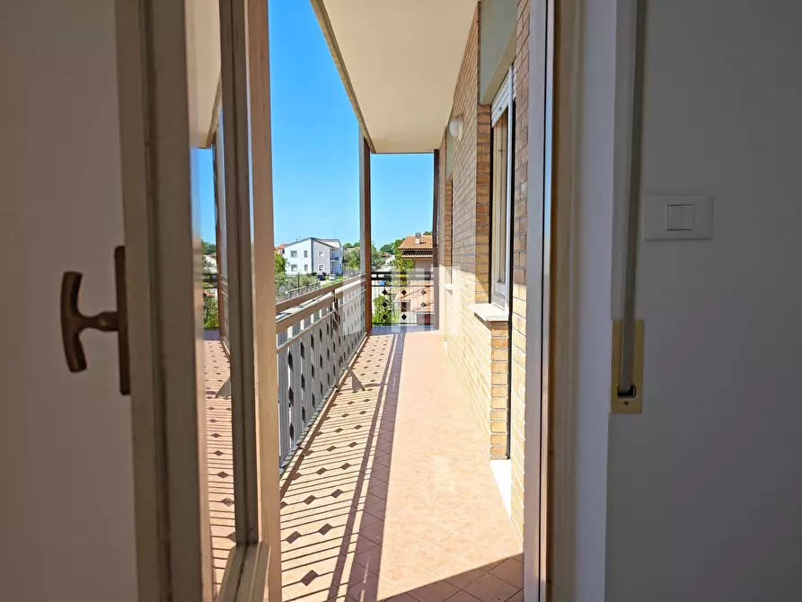 Immagine 2 di Appartamento in vendita  in Via Papa Giovanni XXIII 48 a Mosciano Sant'angelo