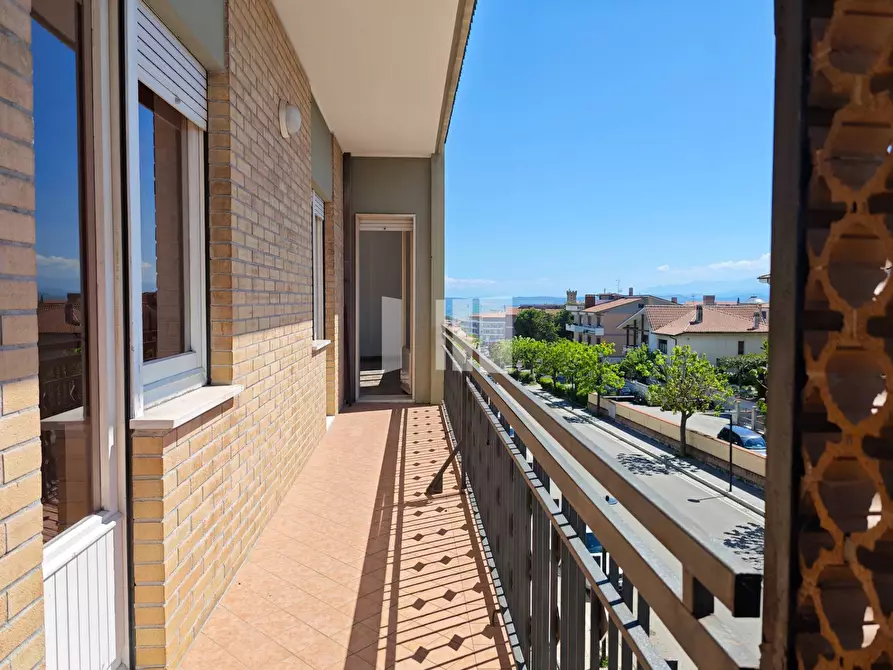 Immagine 1 di Appartamento in vendita  in Via Papa Giovanni XXIII 48 a Mosciano Sant'angelo