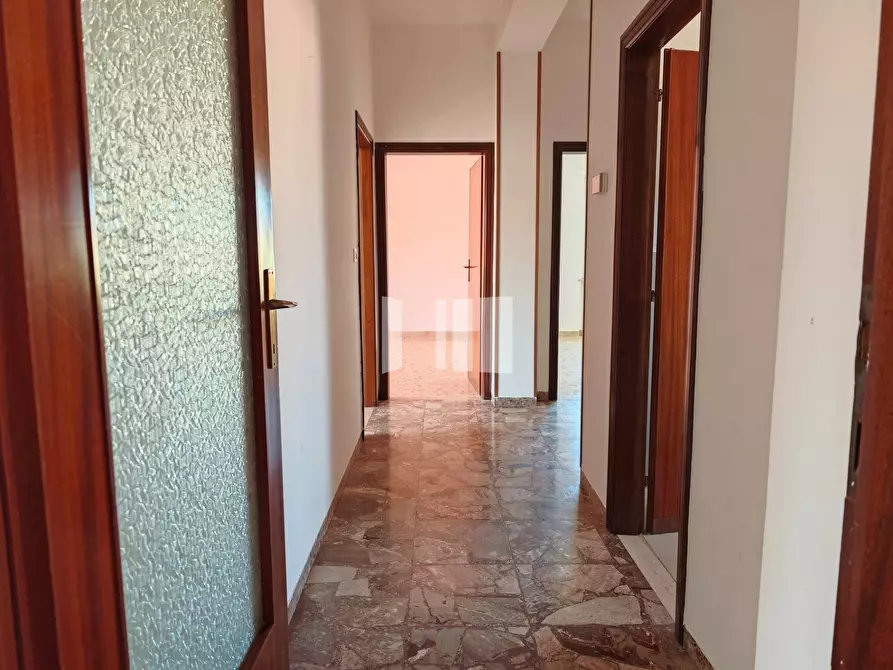 Immagine 11 di Appartamento in vendita  in Via Papa Giovanni XXIII 48 a Mosciano Sant'angelo