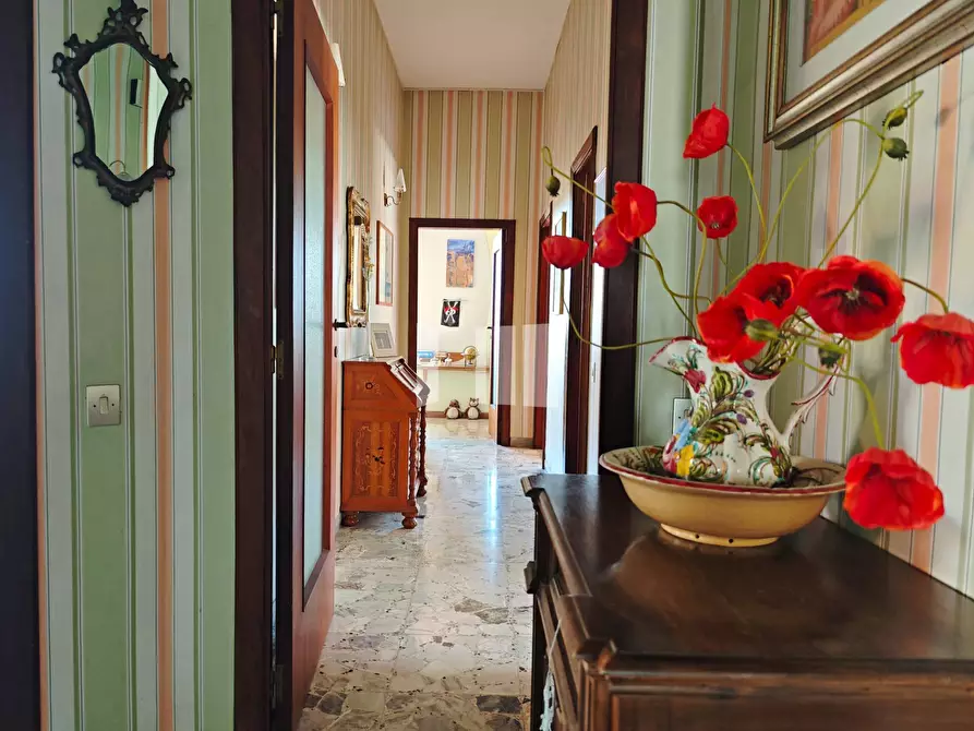 Immagine 5 di Villa in vendita  in Via Vittorio Alfieri 12 a Giulianova