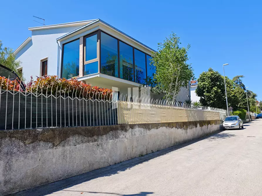Immagine 46 di Villa in vendita  in Via Vittorio Alfieri 12 a Giulianova