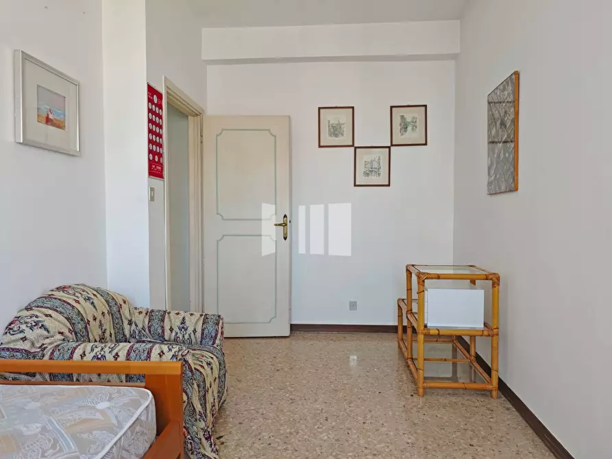 Immagine 23 di Appartamento in vendita  in CORSO CARLO DE MICHETTI 20 a Teramo