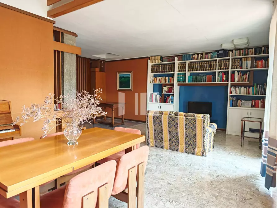 Immagine 2 di Appartamento in vendita  in CORSO CARLO DE MICHETTI 20 a Teramo