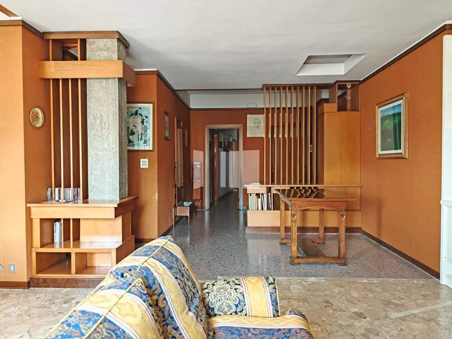 Immagine 7 di Appartamento in vendita  in CORSO CARLO DE MICHETTI 20 a Teramo