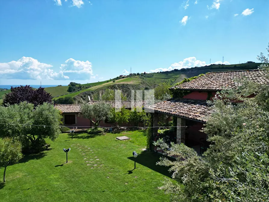 Immagine 9 di Villa in vendita  in Località Volpe 7 a Roseto Degli Abruzzi