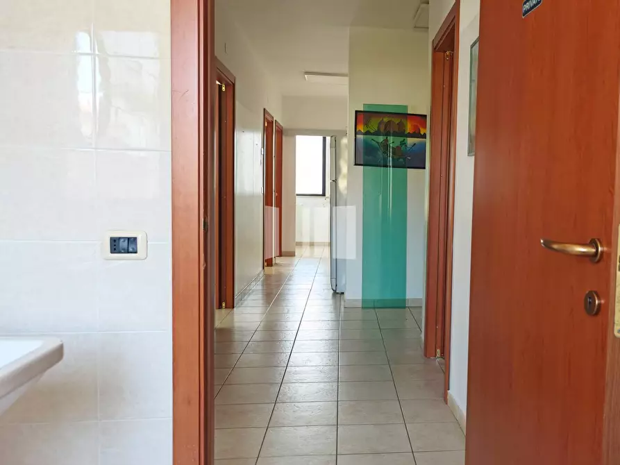 Immagine 18 di Ufficio in affitto  in Via Monte Zebio 1 a Giulianova