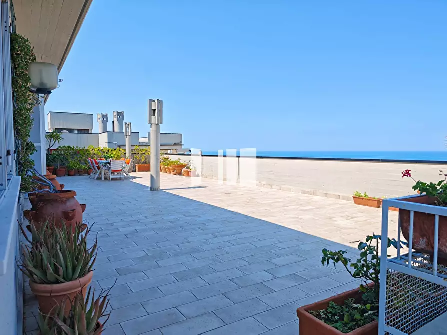 Immagine 5 di Attico in vendita  in Viale dello Splendore 14 a Giulianova