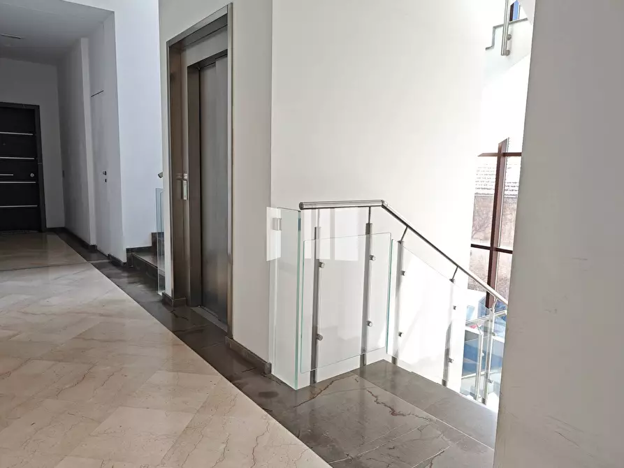 Immagine 18 di Appartamento in vendita  in via XXIV maggio 27 a Giulianova