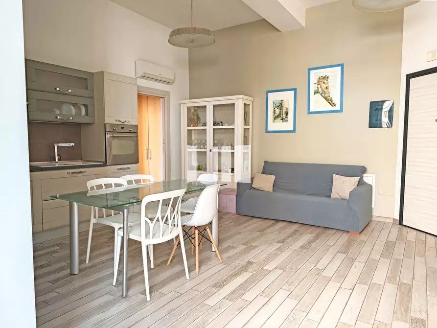 Immagine 2 di Appartamento in vendita  in via XXIV maggio 27 a Giulianova