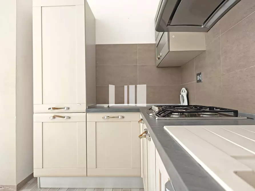 Immagine 5 di Appartamento in vendita  in via XXIV maggio 27 a Giulianova