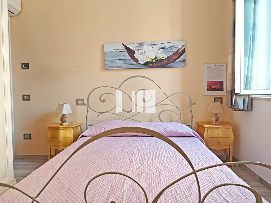 Immagine 14 di Appartamento in vendita  in via XXIV maggio 27 a Giulianova