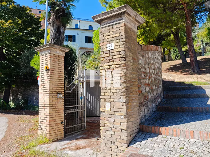 Immagine 18 di Villa in vendita  in Via Ventiquattro Maggio 52 a Giulianova