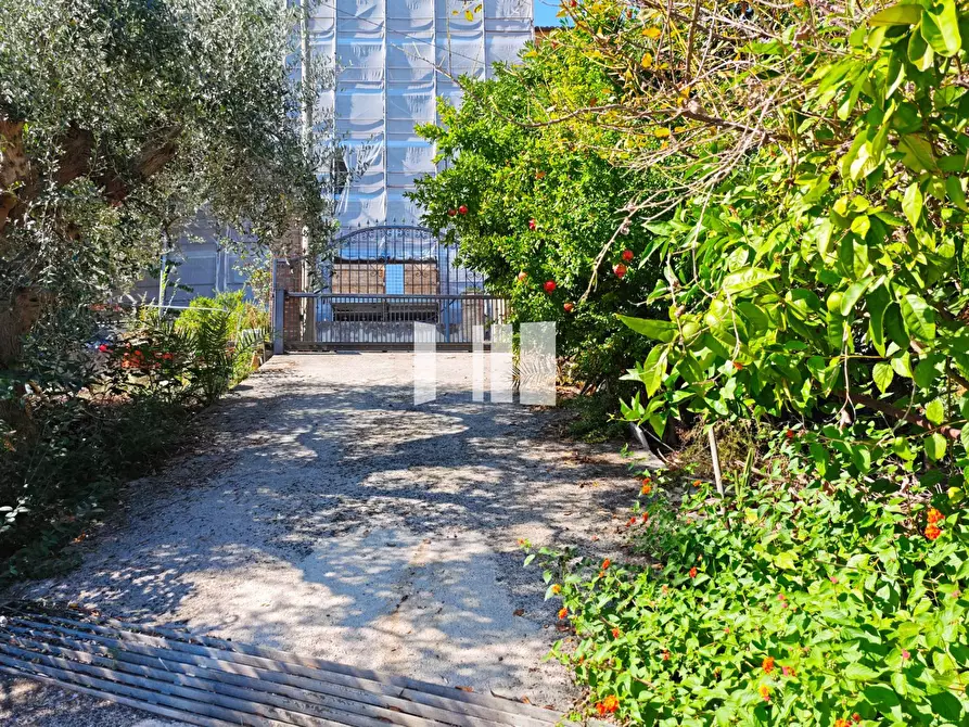 Immagine 13 di Villa in vendita  in Via Ventiquattro Maggio 52 a Giulianova