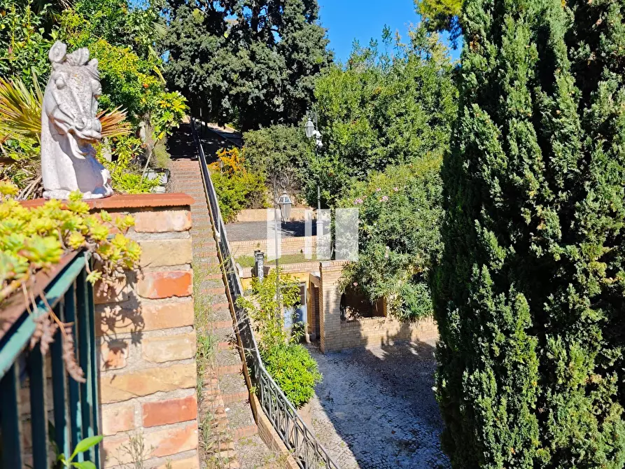 Immagine 10 di Villa in vendita  in Via Ventiquattro Maggio 52 a Giulianova