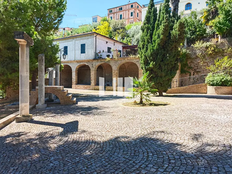 Immagine 21 di Villa in vendita  in Via Ventiquattro Maggio 52 a Giulianova