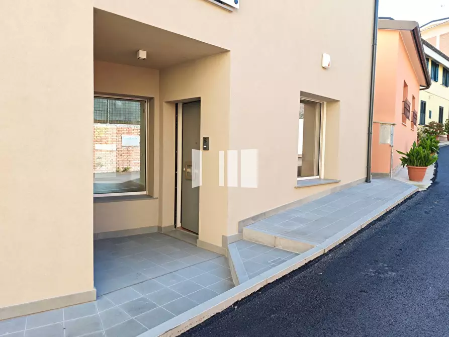 Immagine 2 di Villetta a schiera in affitto  in Via Alfonso de Albentiis 112 a Teramo