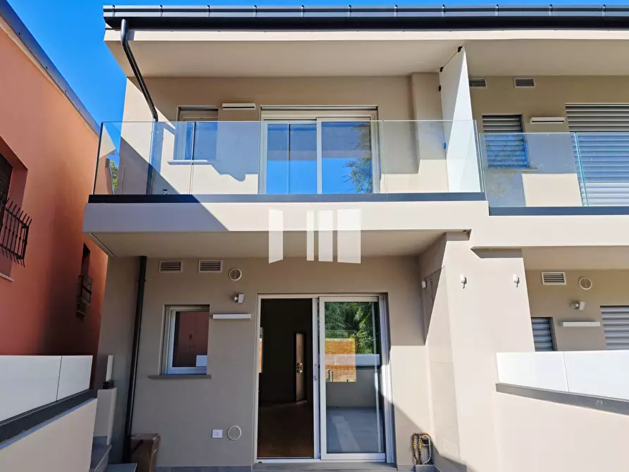 Immagine 8 di Villetta a schiera in affitto  in Via Alfonso de Albentiis 112 a Teramo