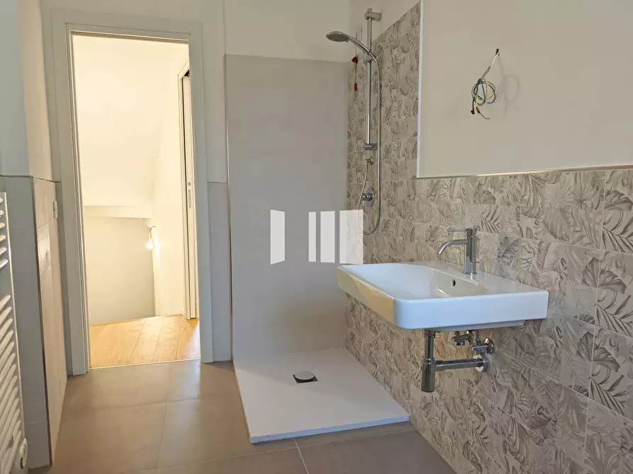 Immagine 13 di Villetta a schiera in affitto  in Via Alfonso de Albentiis 112 a Teramo