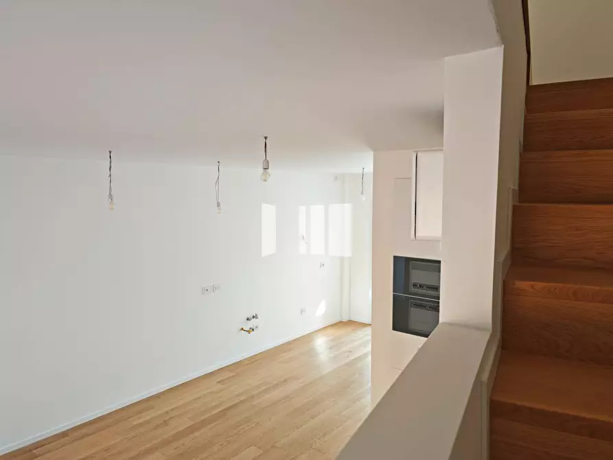 Immagine 19 di Villetta a schiera in affitto  in Via Alfonso de Albentiis 112 a Teramo