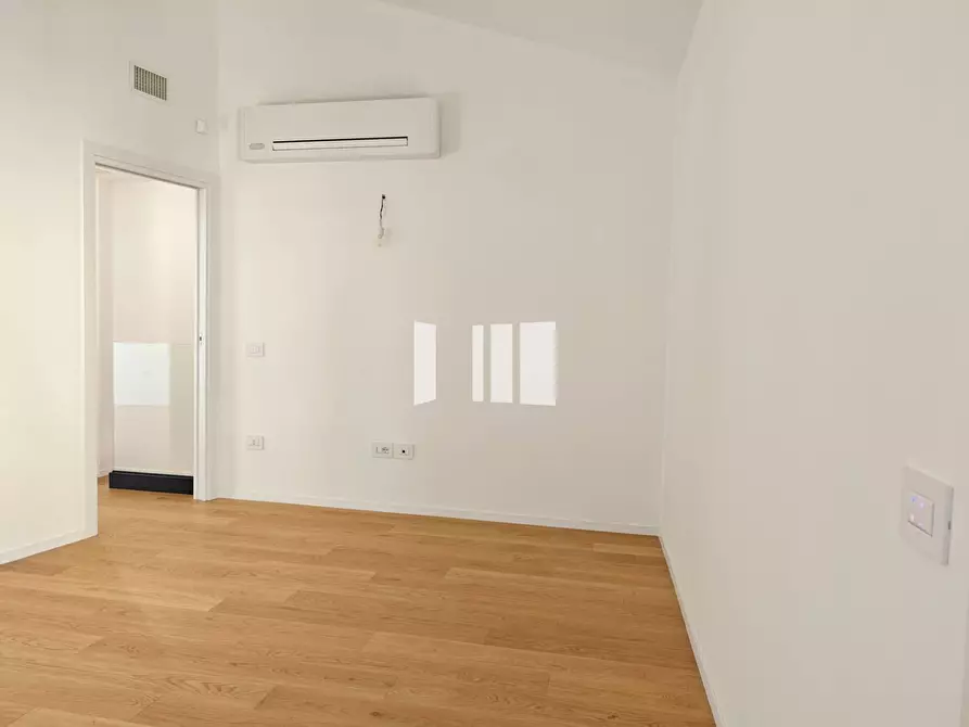 Immagine 31 di Villetta a schiera in affitto  in Via Alfonso de Albentiis 112 a Teramo