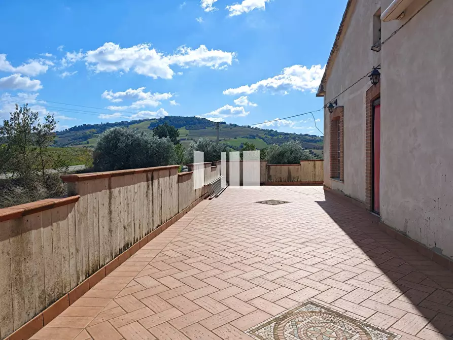 Immagine 29 di Casa semindipendente in vendita  in Via Villa De Luca 12 a Bellante