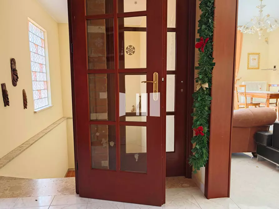 Immagine 32 di Casa semindipendente in vendita  in Via Villa De Luca 12 a Bellante