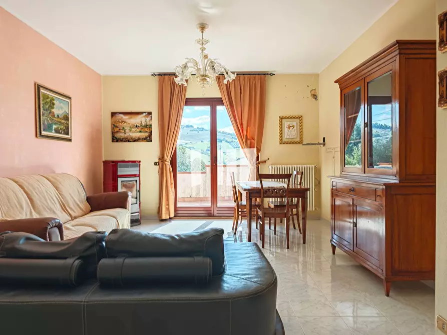 Immagine 34 di Casa semindipendente in vendita  in Via Villa De Luca 12 a Bellante