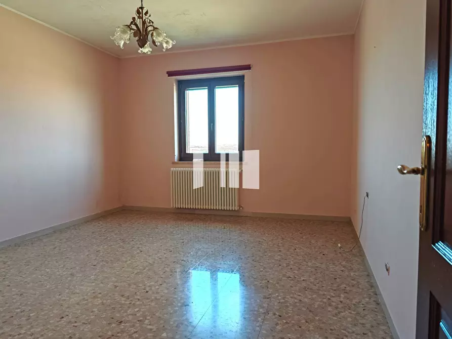 Immagine 40 di Casa semindipendente in vendita  in Via Villa De Luca 12 a Bellante