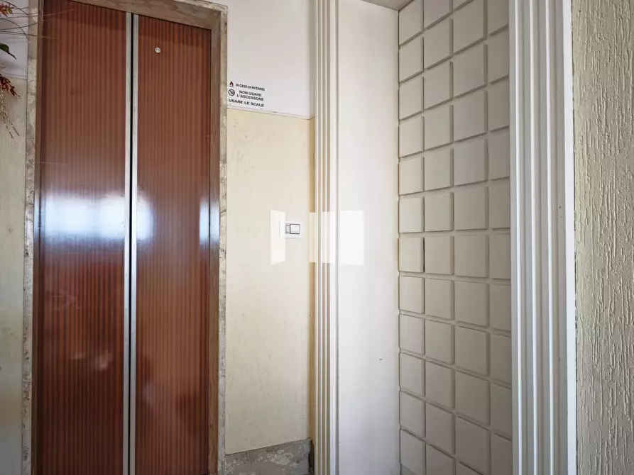 Immagine 32 di Attico in vendita  in Via Palmarini Togliatti 30 a Bellante