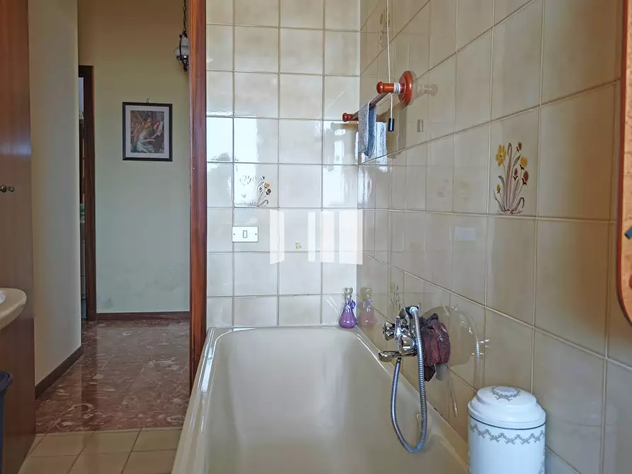 Immagine 10 di Appartamento in vendita  in Via Adelchi Fioredonati 37 a Teramo