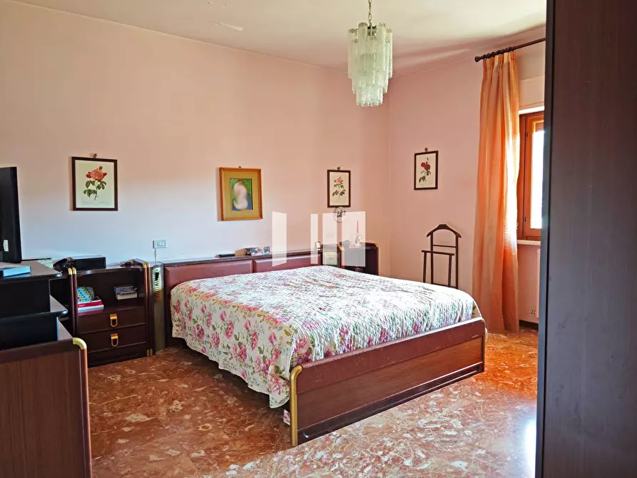 Immagine 11 di Appartamento in vendita  in Via Adelchi Fioredonati 37 a Teramo