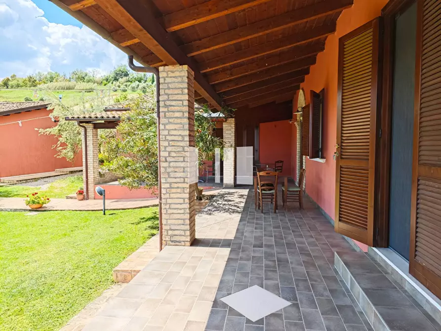 Immagine 8 di Villa in vendita  in Località Volpe 7 a Roseto Degli Abruzzi