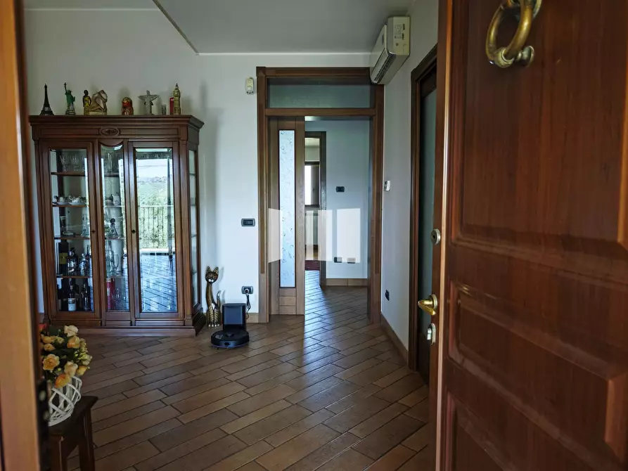 Immagine 18 di Villa in vendita  in Contrada Santa Croce 14 a Notaresco