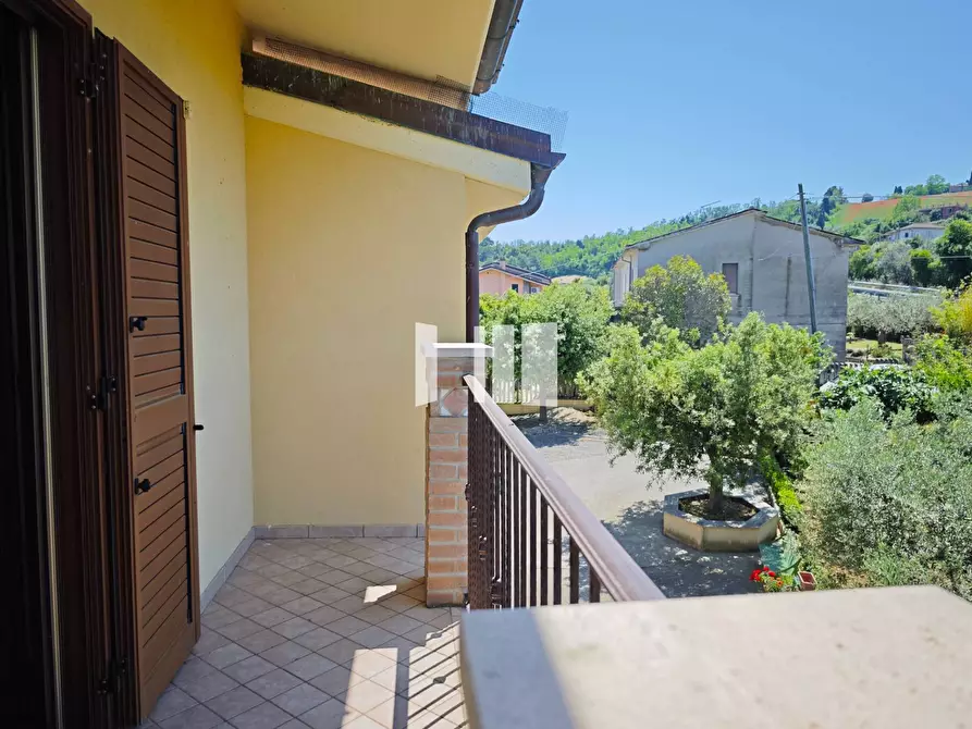 Immagine 26 di Villa in vendita  in Contrada Santa Croce 14 a Notaresco