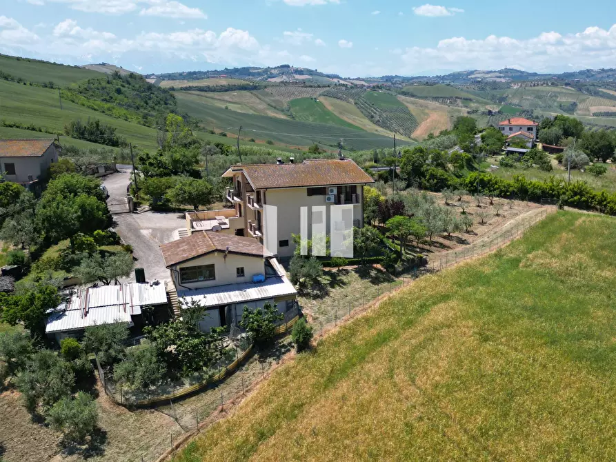 Immagine 44 di Villa in vendita  in Contrada Santa Croce 14 a Notaresco