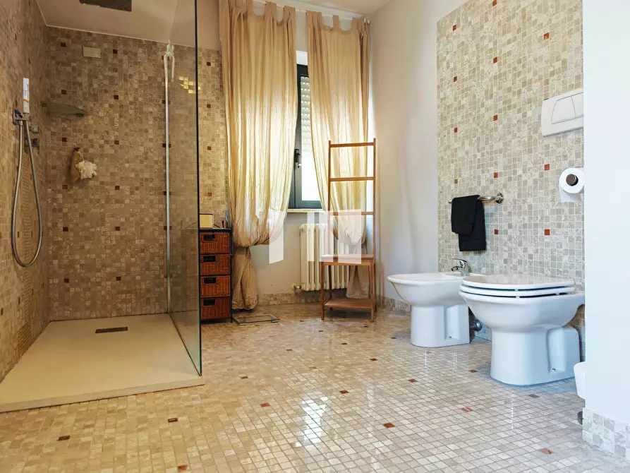 Immagine 26 di Villa in vendita  in Cda Forcella/Via Nazionale snc a Teramo
