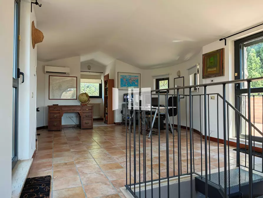 Immagine 35 di Villa in vendita  in Cda Forcella/Via Nazionale snc a Teramo