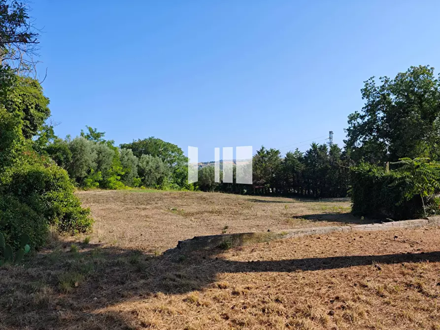 Immagine 15 di Terreno residenziale in vendita  in Via Brecciola a Giulianova