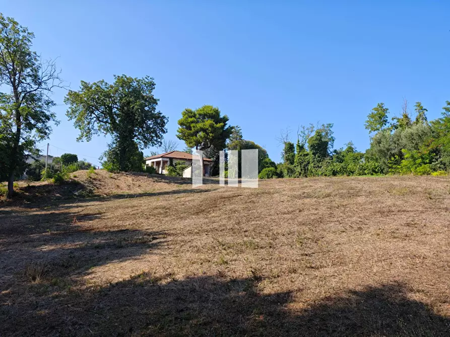 Immagine 17 di Terreno residenziale in vendita  in via Brecciola a Giulianova