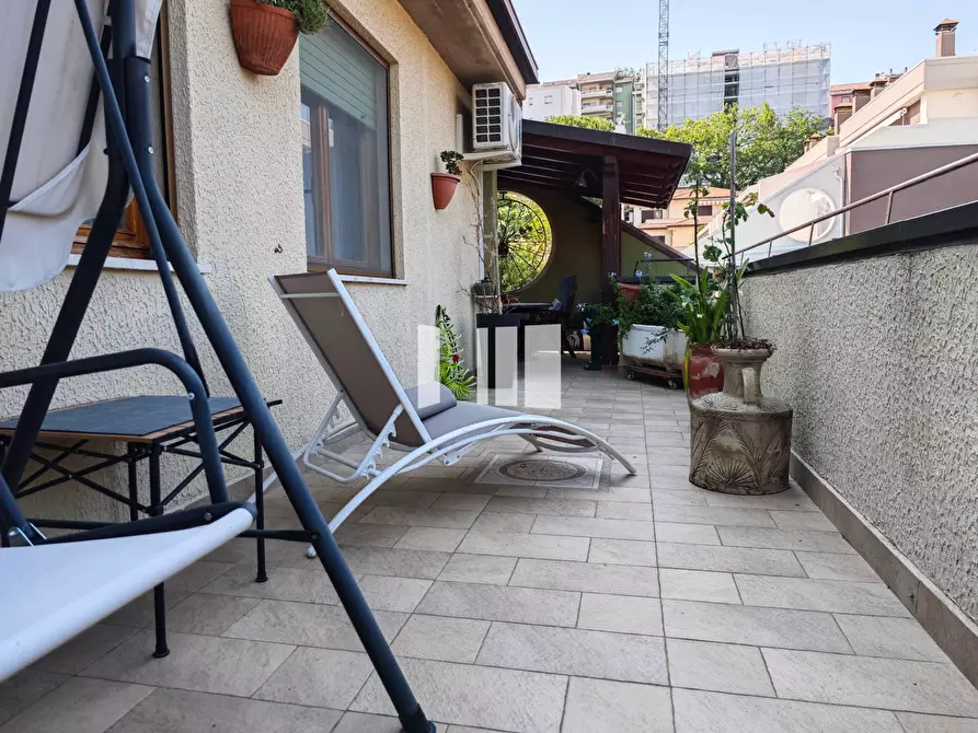 Immagine 12 di Appartamento in vendita  in Via Andrea Bafile 5 a Teramo
