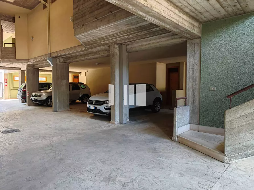 Immagine 44 di Appartamento in vendita  in Via Andrea Bafile 5 a Teramo