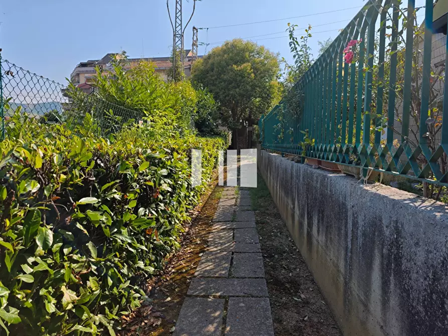 Immagine 47 di Appartamento in vendita  in Via Andrea Bafile 5 a Teramo