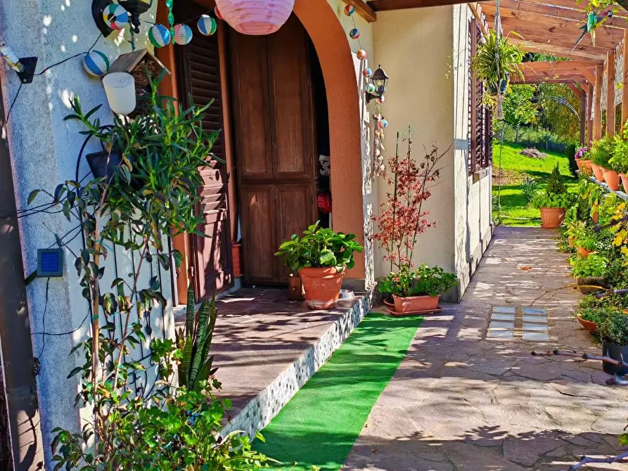 Immagine 10 di Villa in vendita  in Via Santa Lucia 19 a Barberino Di Mugello