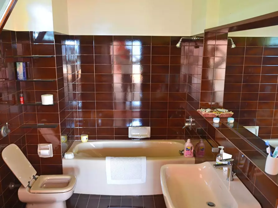 Immagine 7 di Villa in vendita  in Frazione Dicomano Campagna 11 a Dicomano