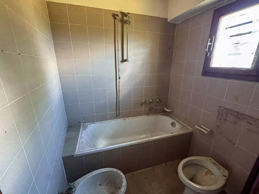 Immagine 7 di Appartamento in vendita  in via Santa Zanobi 1 a Scandicci