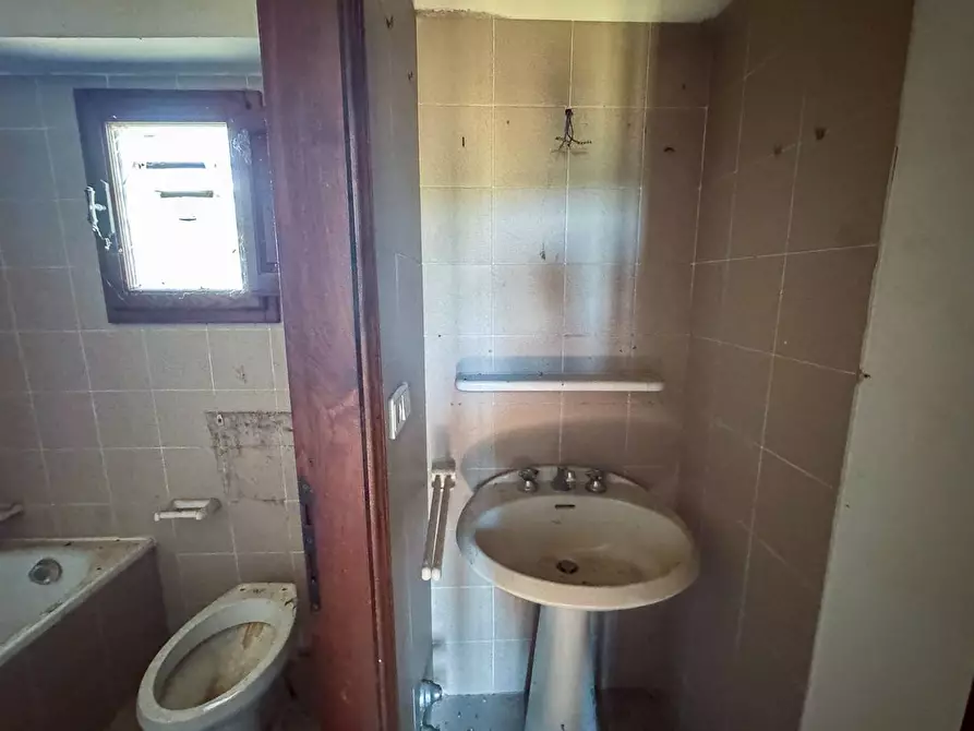 Immagine 8 di Appartamento in vendita  in via Santa Zanobi 1 a Scandicci