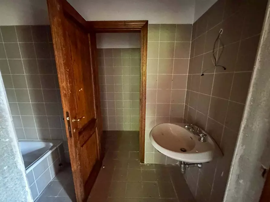 Immagine 10 di Appartamento in vendita  in via Santa Zanobi 1 a Scandicci