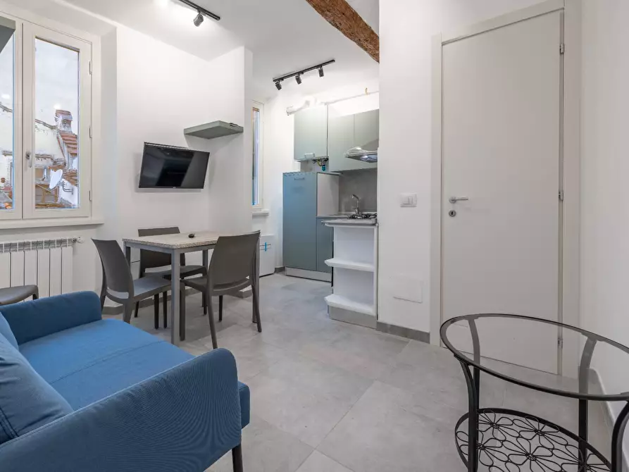 Immagine 13 di Appartamento in vendita  in Via San Zanobi a Firenze