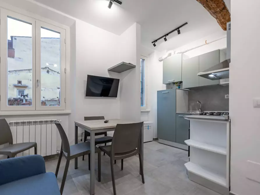 Immagine 3 di Appartamento in vendita  in Via San Zanobi a Firenze