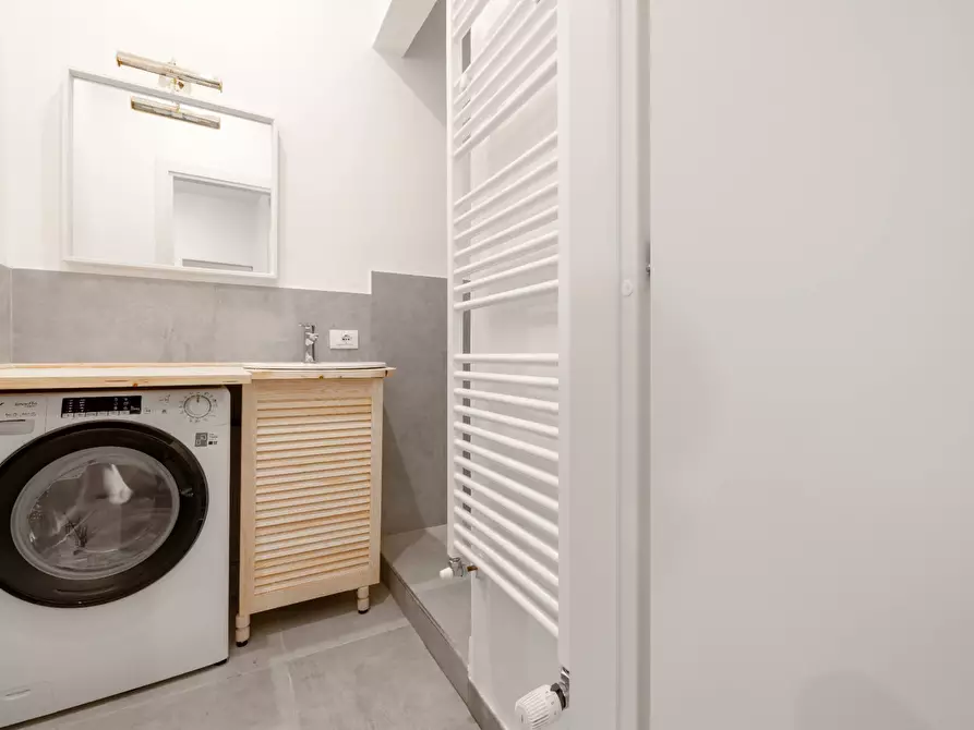 Immagine 17 di Appartamento in vendita  in Via San Zanobi a Firenze